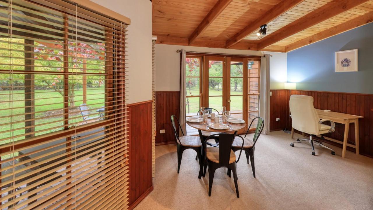 Beechworth Cedar Cottages エクステリア 写真