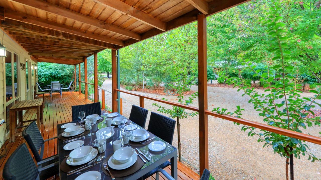 Beechworth Cedar Cottages エクステリア 写真