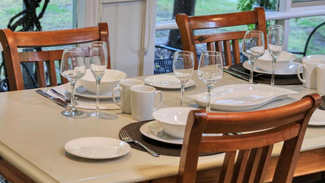 Beechworth Cedar Cottages エクステリア 写真