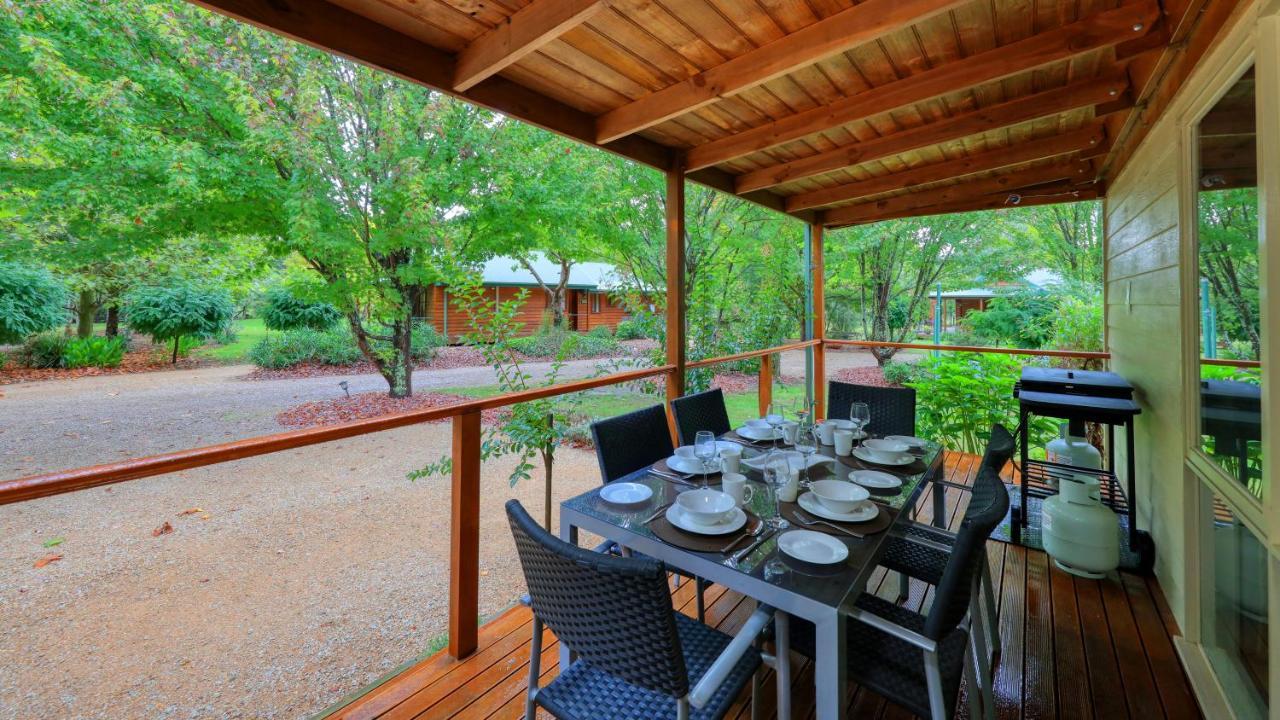 Beechworth Cedar Cottages エクステリア 写真