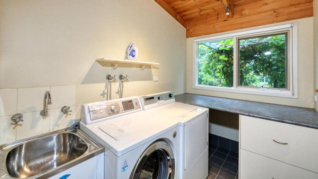 Beechworth Cedar Cottages エクステリア 写真