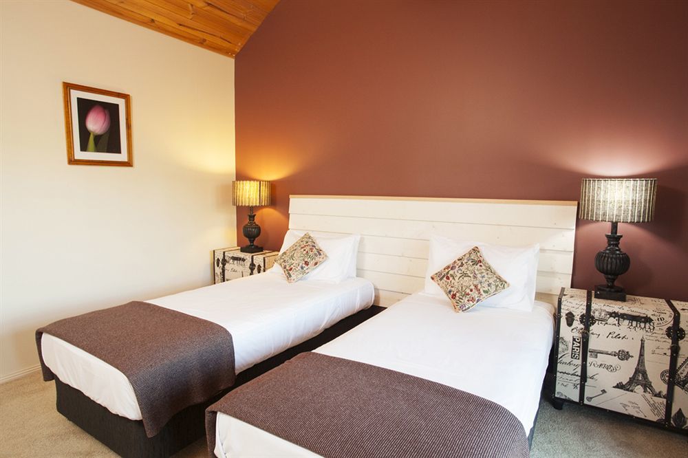 Beechworth Cedar Cottages エクステリア 写真