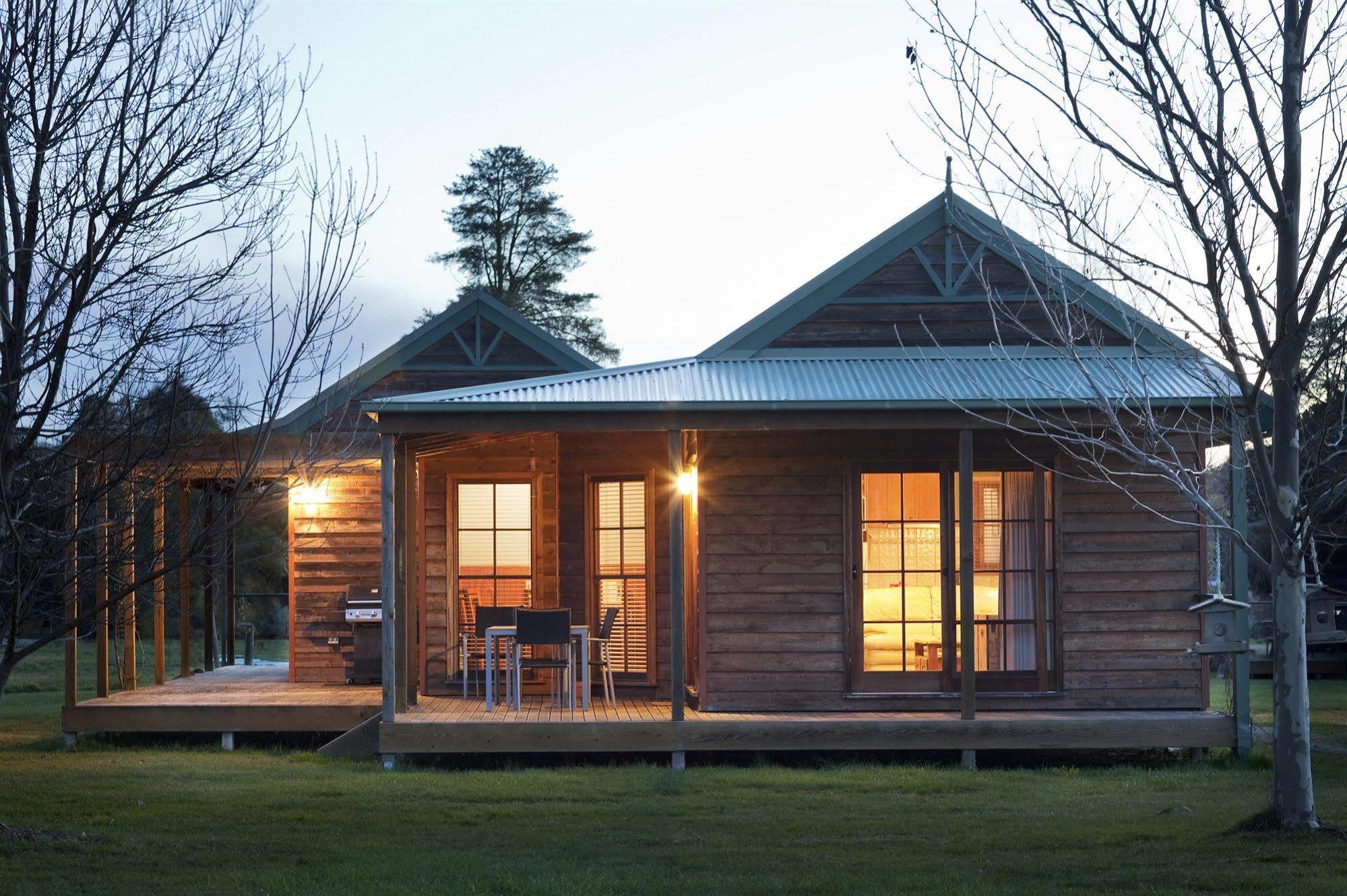 Beechworth Cedar Cottages エクステリア 写真